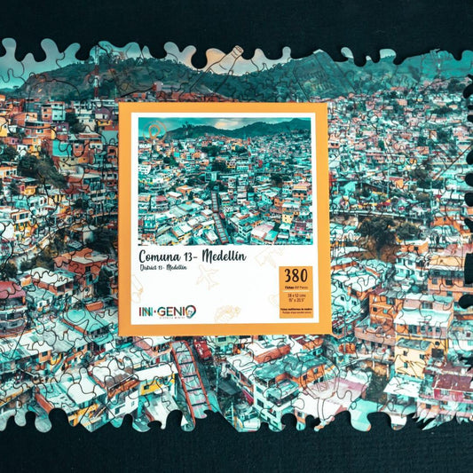 Rompecabezas en Madera Multiformas Comuna 13, Medellín - Colección Colombia - Ingenio Destreza Mental